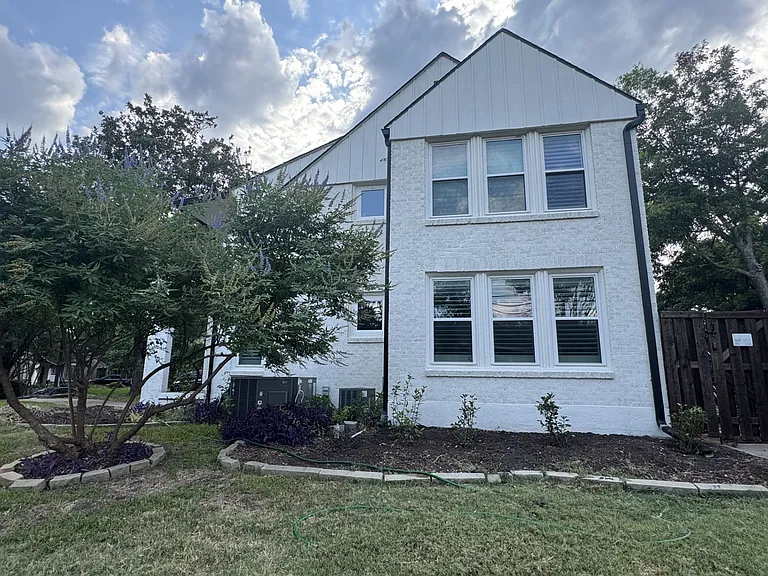 6263 Goliad Ave — Photo 33