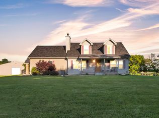 7362 Lynn Dr, Eaton Rapids, MI 48827