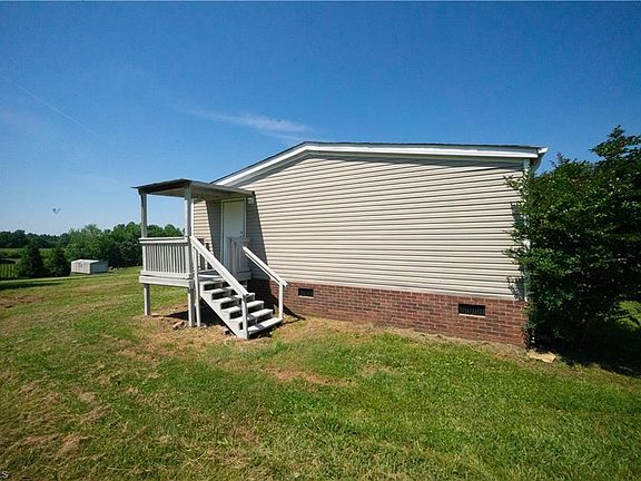 5th image of 111 Canfield Dr