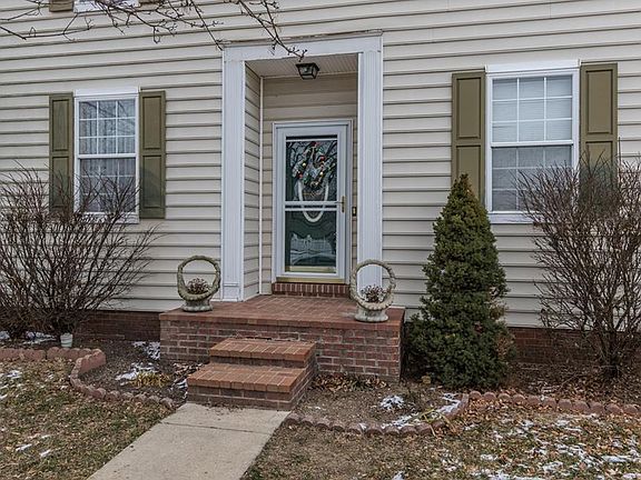 2nd image of 629 Halleck Way