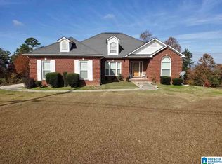 785 High Pointe Dr, Hayden, AL 35079