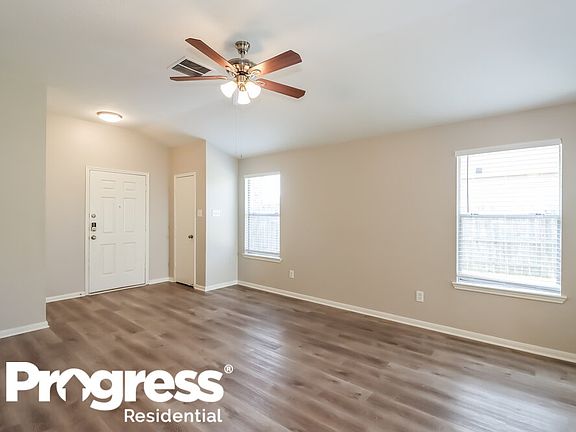 4th image of 4907 Winnipeg Blvd