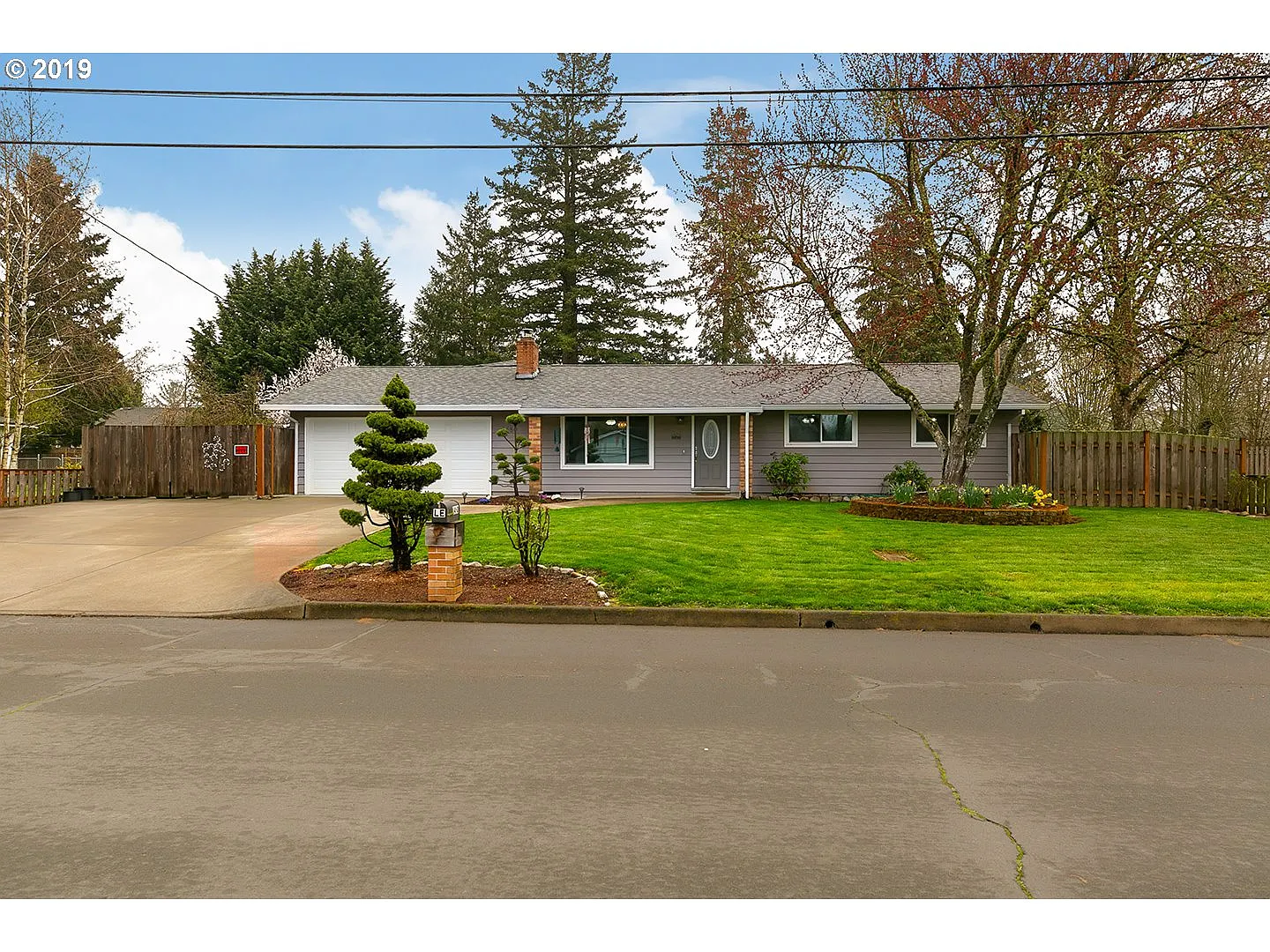 1450 NE 12th Ave photo 1