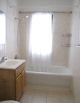 4th image of 890 32nd Ave APT 7