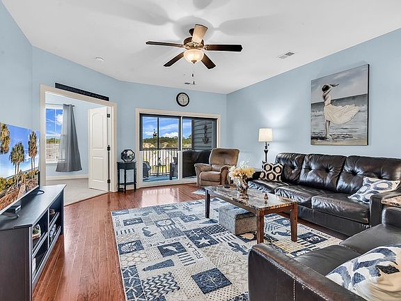 4th image of 117 Ella Kinley Circle #302