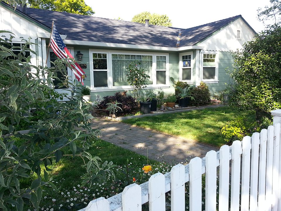 1st image of 201 Sunnyslope Ave
