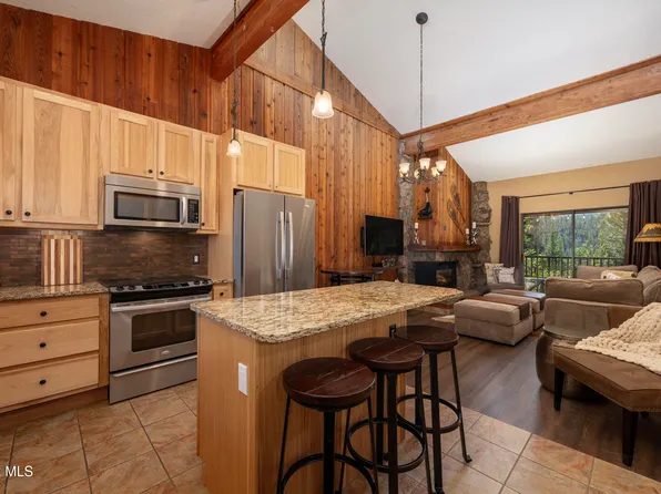 220 GCR 702 #20-301, Winter Park, CO 80482