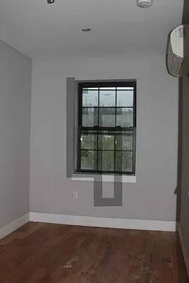 Rented by Loom Group | media 34