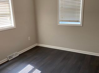 205 E Payton Ave, Des Moines, IA 50315