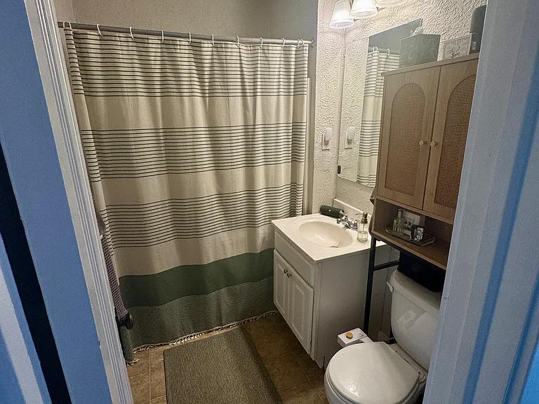 1634 Cordova Ave #UP — Photo 18