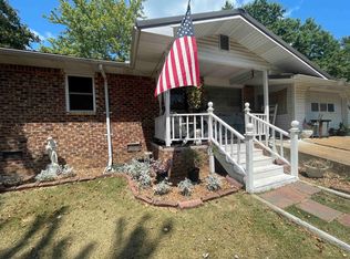 111 Humphrey Ln, Salem, AR 72576