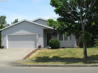 550 SE 72nd Ave, Hillsboro, OR 97123