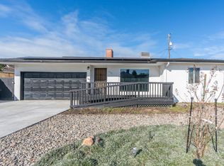 1131 Illinois Ave, Los Banos, CA 93635