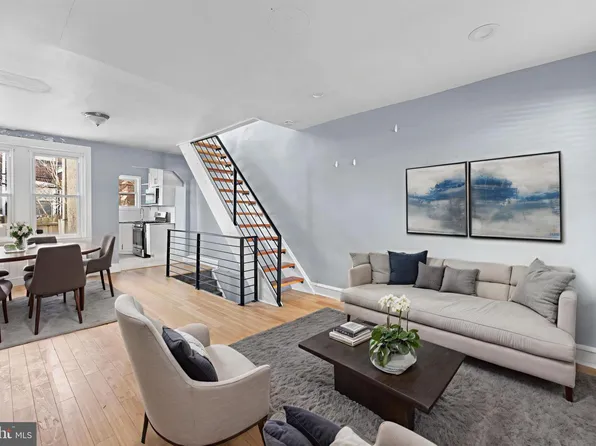 1629 S Dover St, Philadelphia, PA 19145