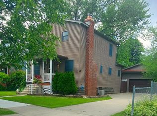 1517 11th St, Bay City, MI 48708