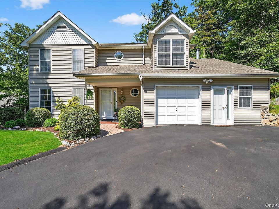 1st image of 22 Fawnwood Lane