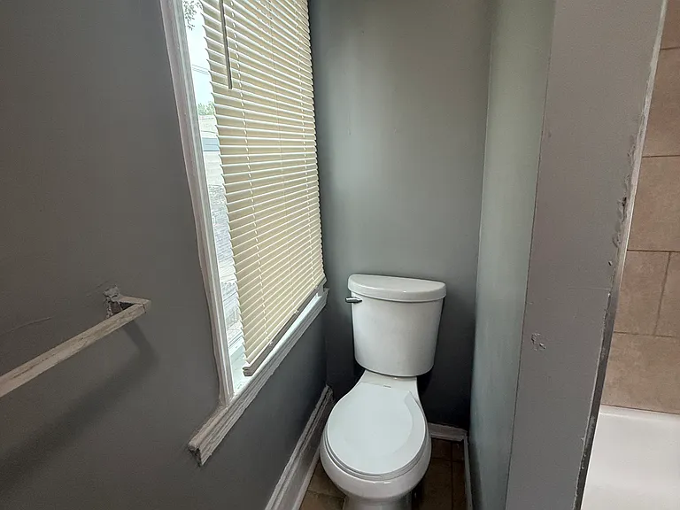 323 Collins Ave #2 — Photo 13
