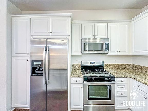 2nd image of 1823 Peach Ct Unit 3
