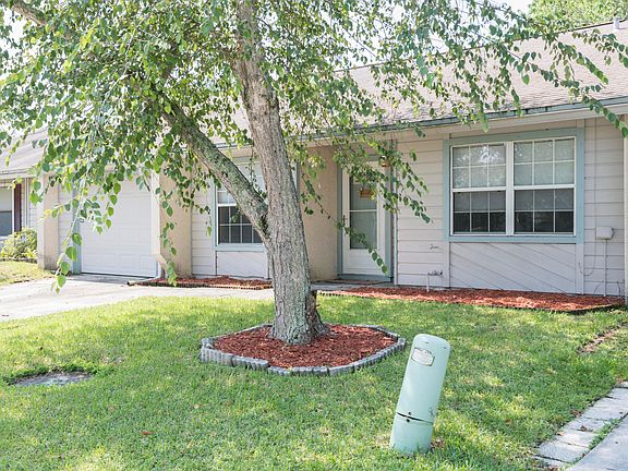 3rd image of 3508 Tiara Way W