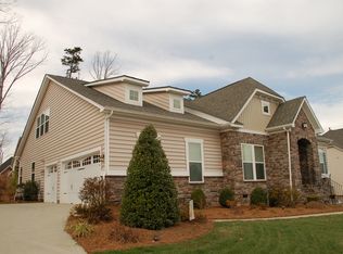 3876 Hounslow Ln, Harrisburg, NC 28075
