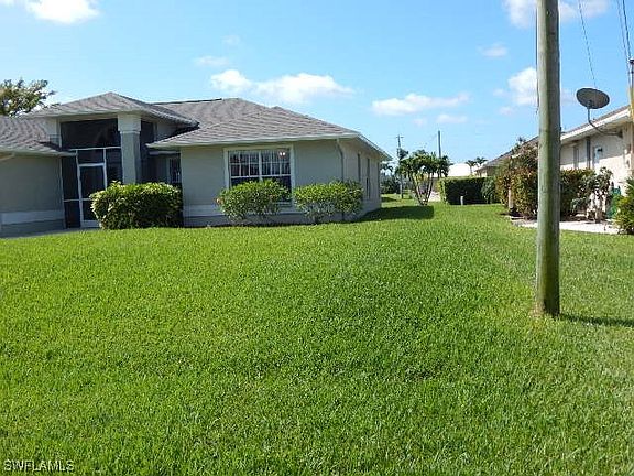 2nd image of 2204 SW 40th St
