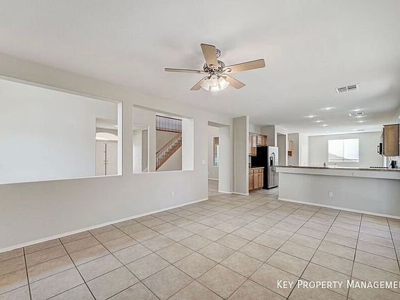 3rd image of 9027 Edenbridge Ct