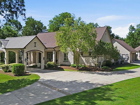 4th image of 5018 Woodside Ln