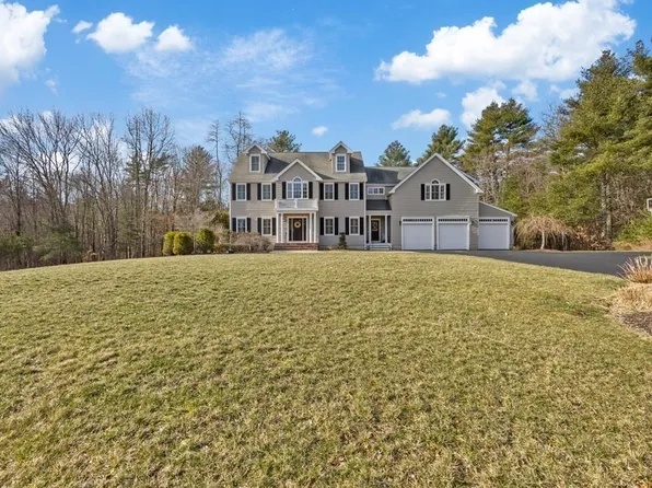 8 Josies Way, South Easton, MA 02375