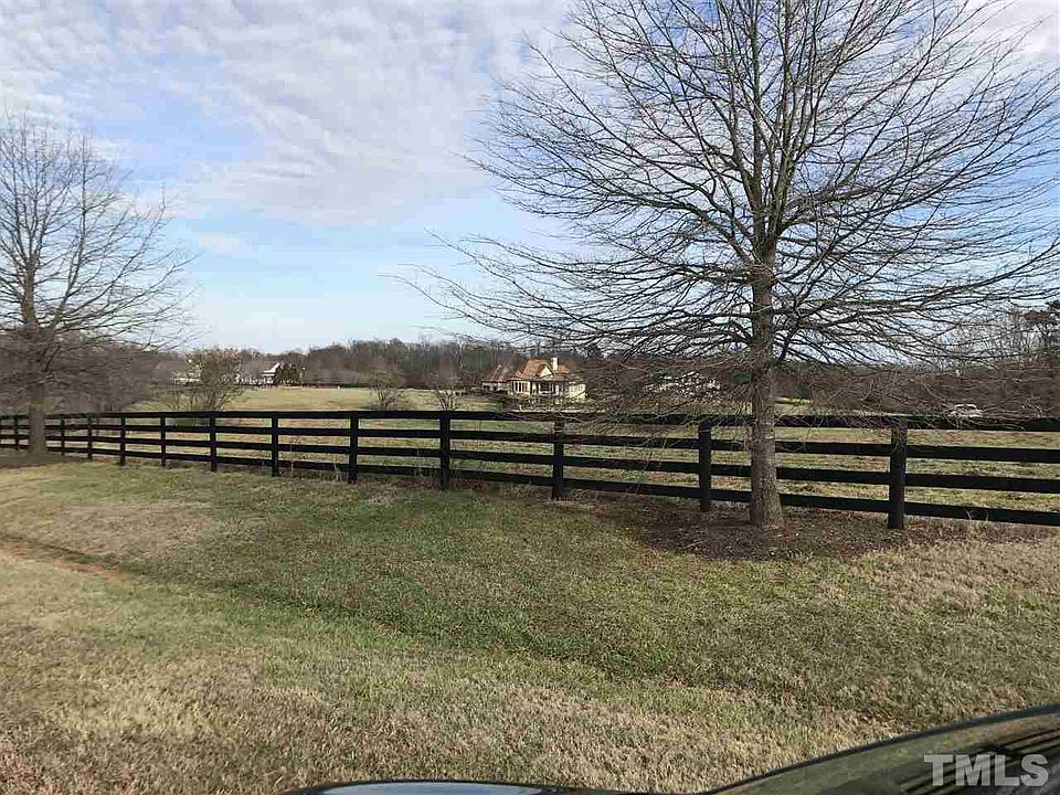 1st image of 149 Hickory Downs Dr