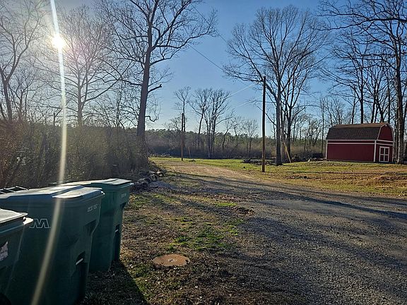 4th image of 17720 Elvin Rd