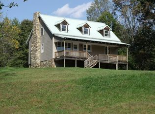 7037 Olinger Rd, Marshall, VA 20115