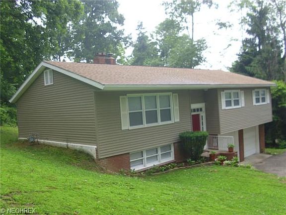 2nd image of 3930 Dorothy Dr