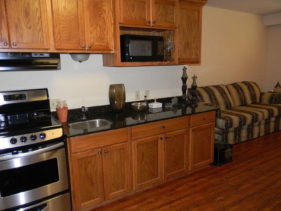 1st image of 203 E Nezpique St