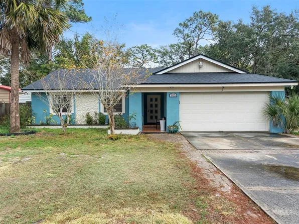 905 Suwannee Dr, Apopka, FL 32703