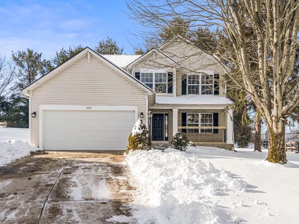 909 Surfridge Dr, Hebron, KY 41048