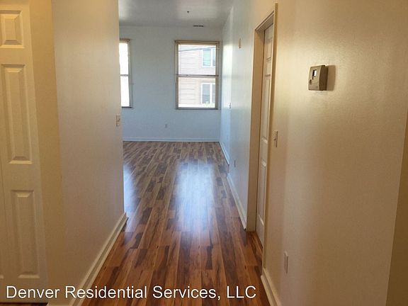 5th image of 1088 North Broadway