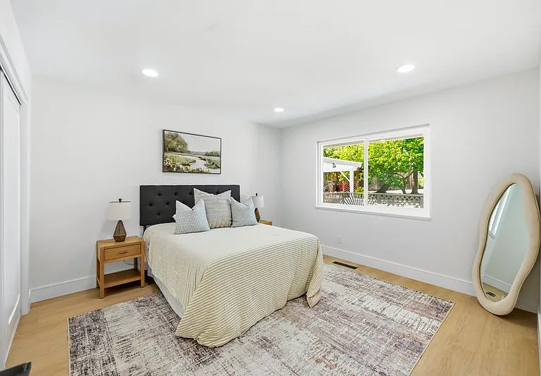 540 Hamilton Way — Photo 14