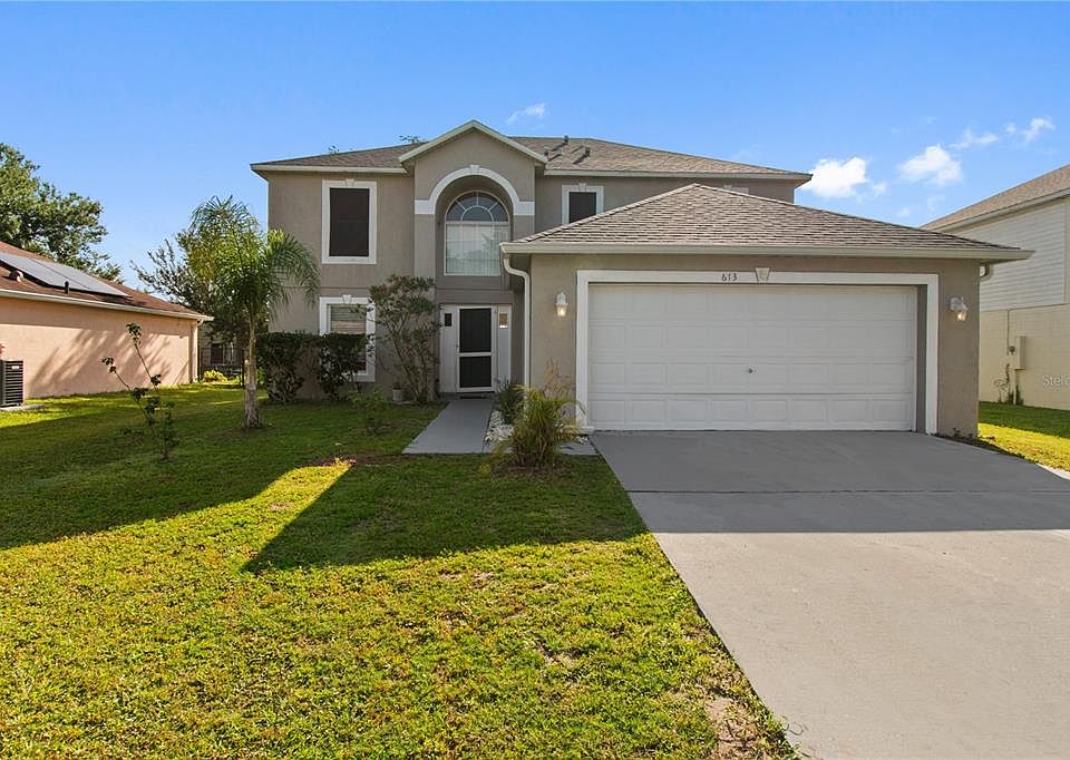 1st image of 613 Notre Dame Way