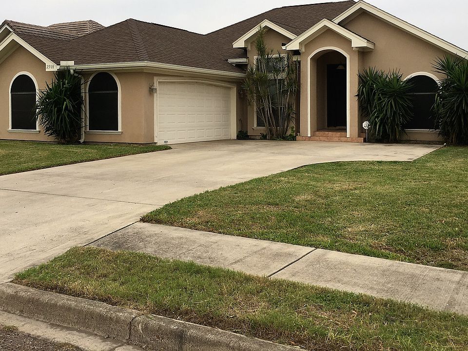1st image of 2508 Calle Madrid St