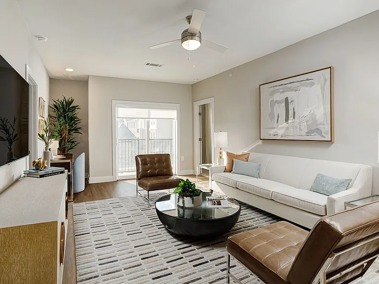 Clear Creek Springdale Apartments — Photo 9