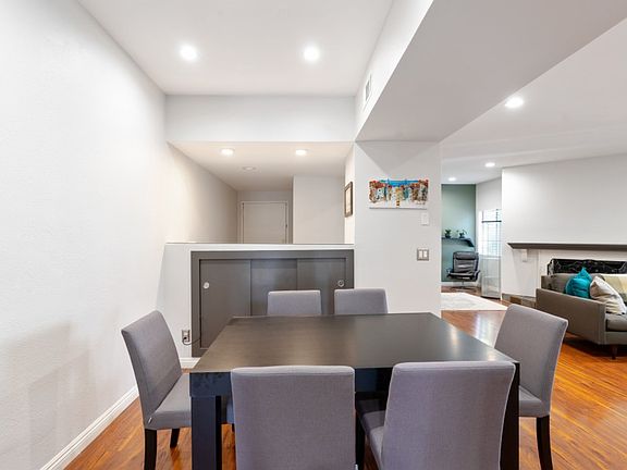5th image of 540 N Jackson St APT 201