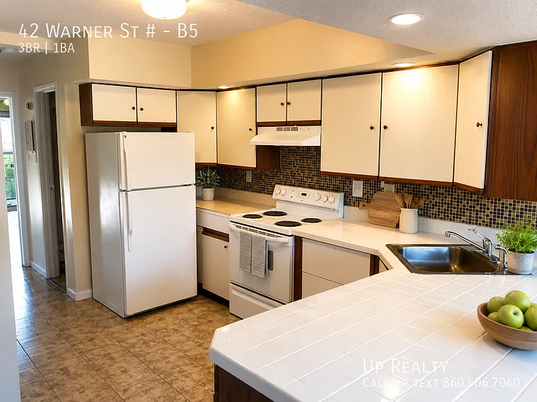 42 Warner St #B5 — Photo 1