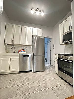 1st image of 147 W 85th St APT 4f