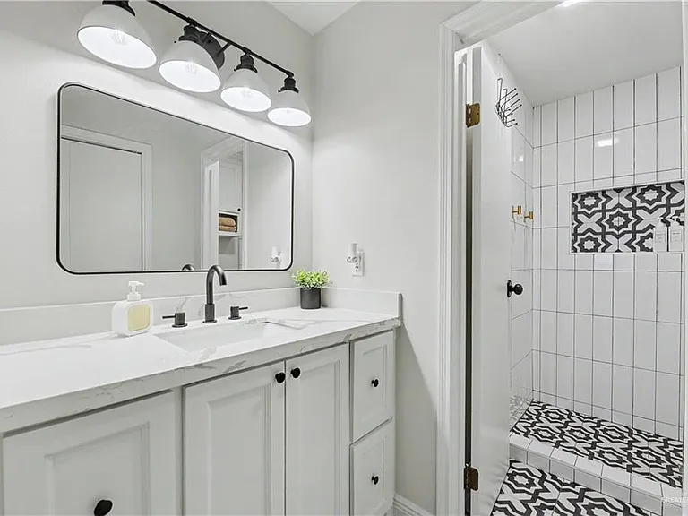 1313 Z Ave #Y — Photo 18