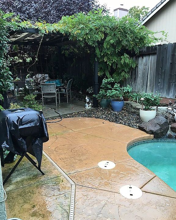 1st image of 8463 Cassatt Way