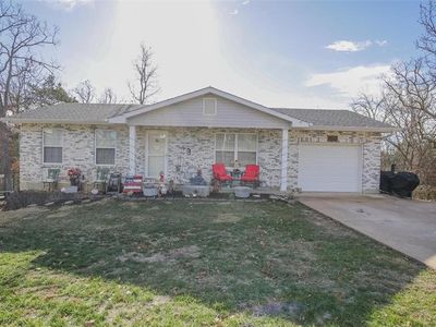 1706 Hillcrest Dr, De Soto, MO, 63020
