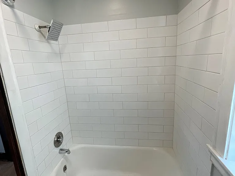 4100 N Keystone Ave — Photo 8
