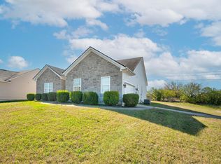 1400 Orchard Dr, Nicholasville, KY 40356
