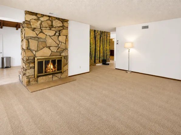 518 N Carousel Pl, Anaheim, CA 92806