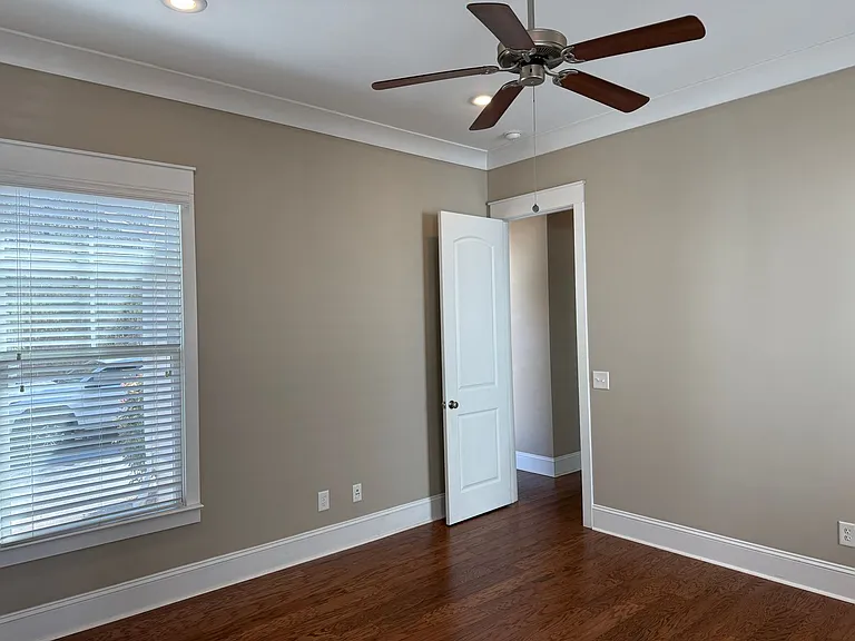 303 Newport Hill Ln — Photo 21